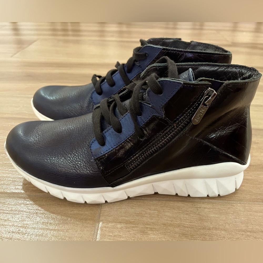 NAOT Beautiful Zippered Lace Ups